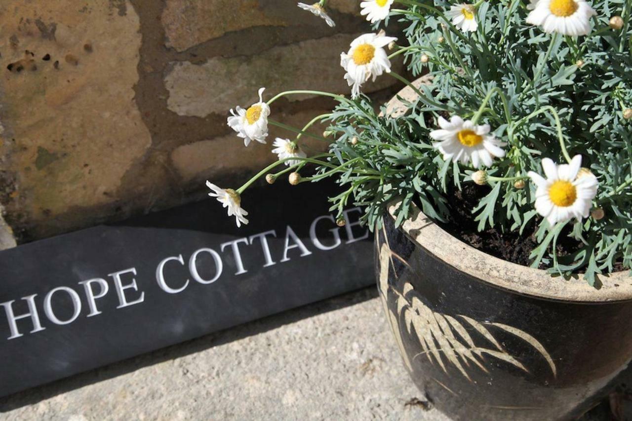 Hope Cottage Stroud  Exteriér fotografie